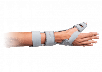 Universal wrist and thumb orthosis for emergency